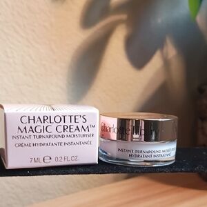 Charlotte Tilbury Magic Cream - Silver and White Packaging